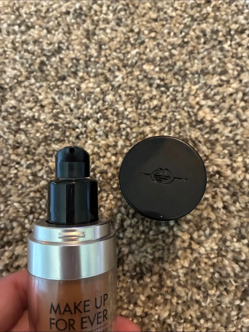 Make Up Forever Ultra HD Invisible Cover Foundation Y463